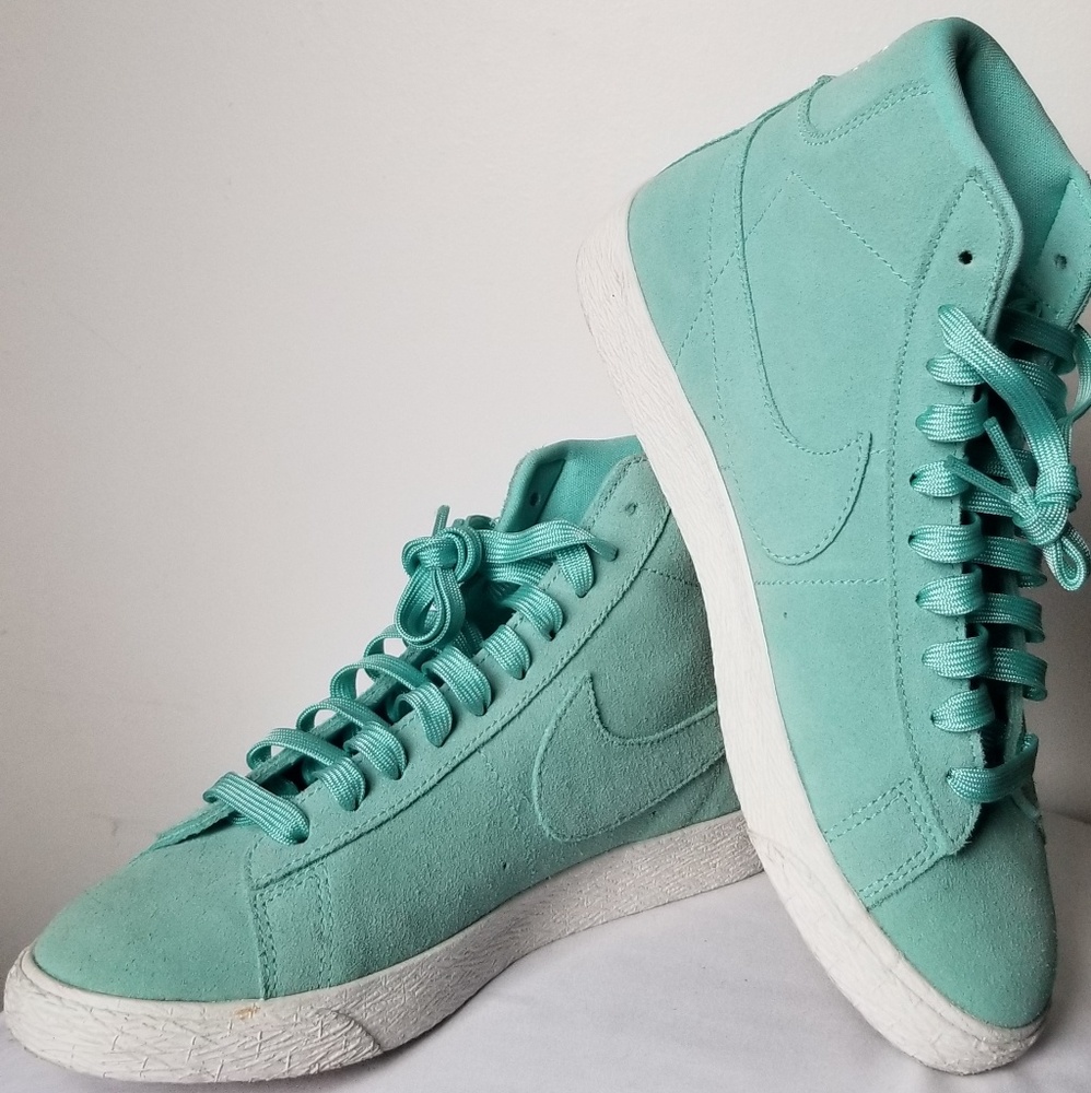 NIKE BLAZER MID - KIDS